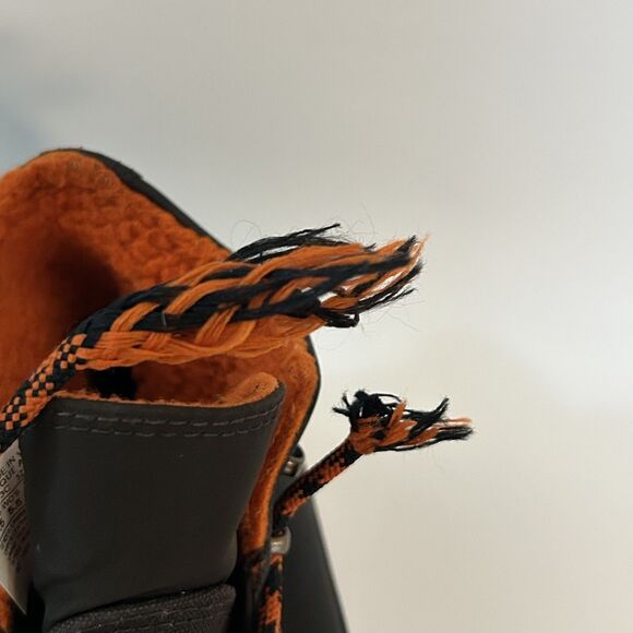 Converse All Star Mountain Club Black & Orange High Top Gore-Tex Kids 5.5/3.5 - Picture 8 of 8